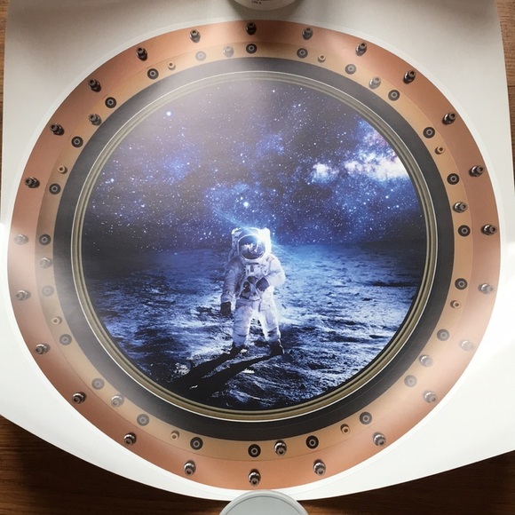 Astronaut in space on moon wall decor decals 3x - Picture 6 of 13